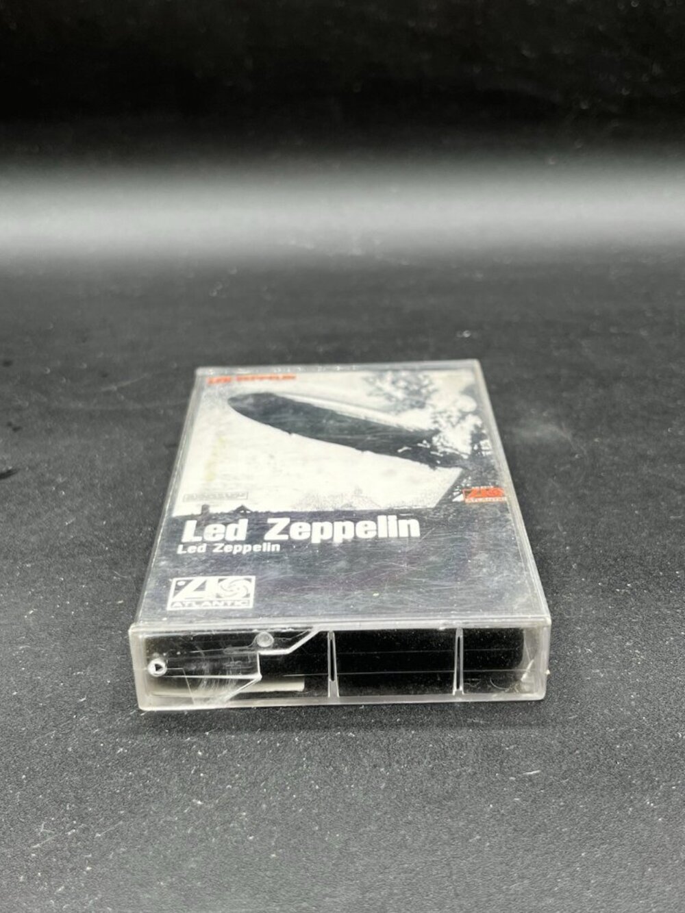 Led Zeppelin - Self Titled Debut Cassette Tape - Tested Working Condition ✅ - Picture 3 of 10